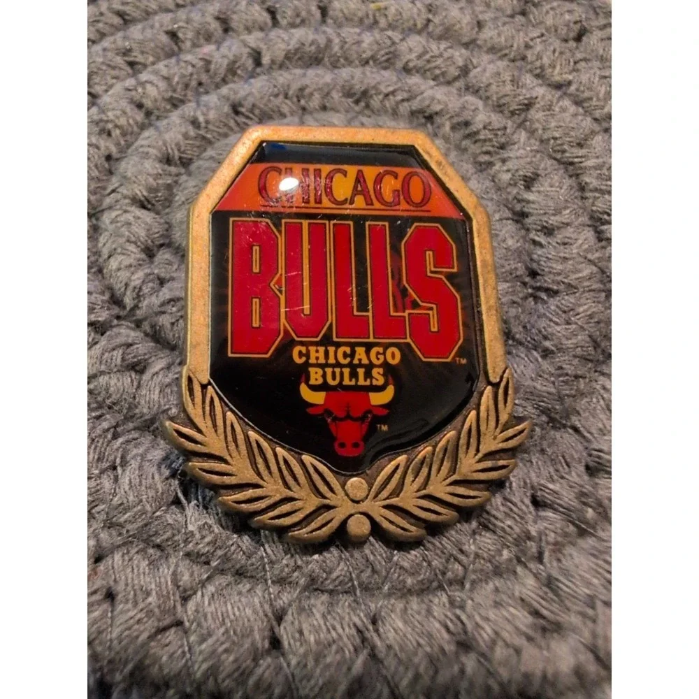 Chicago Bulls Hat‎ Tack Pin